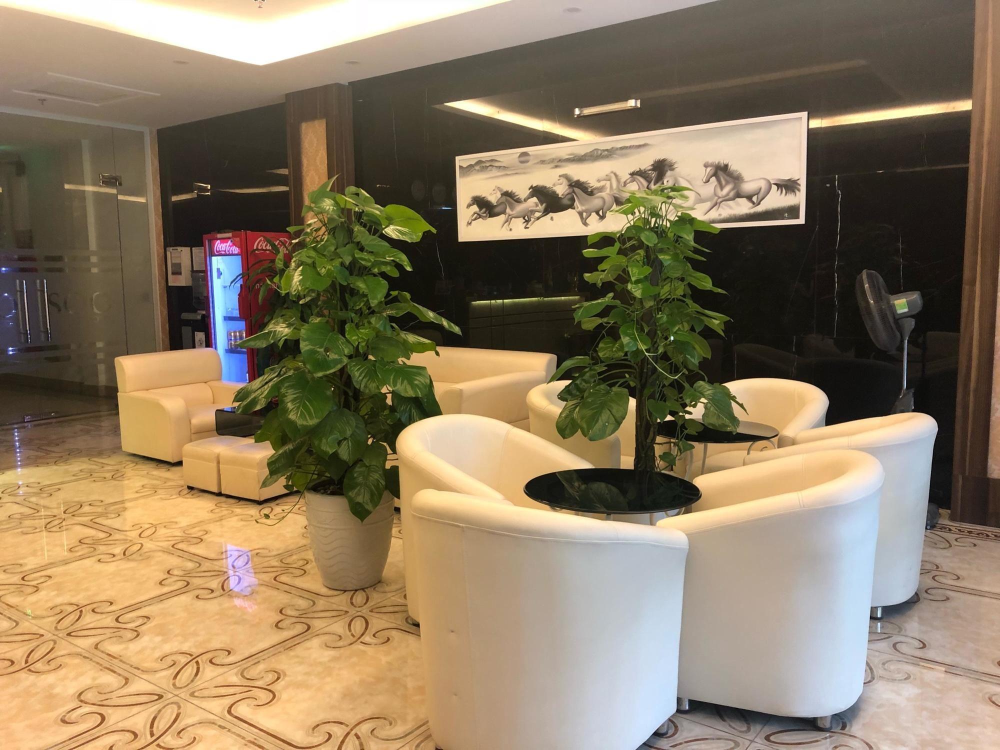 Hotel Win & Hanoi